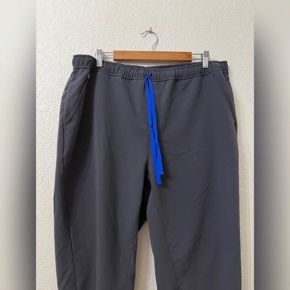 Figs Men's Charcoal Tansen Jogger Scrub Pants - XXL